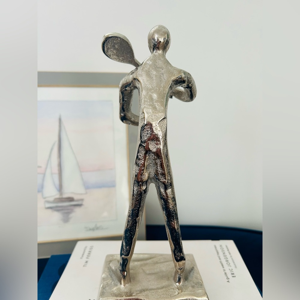 🛑SOLD🛑 Unique Minimalist Tennis Player Figurine 10.5 inches Tall - Picture 7 of 8